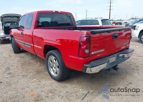 2004 Chevrolet Silverado 1500 Ls z USA, uszkodzony, nr VIN 2GCEC19N641350339